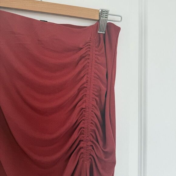 DYNAMITE | Red Ruched Midi Skirt - Picture 2 of 10